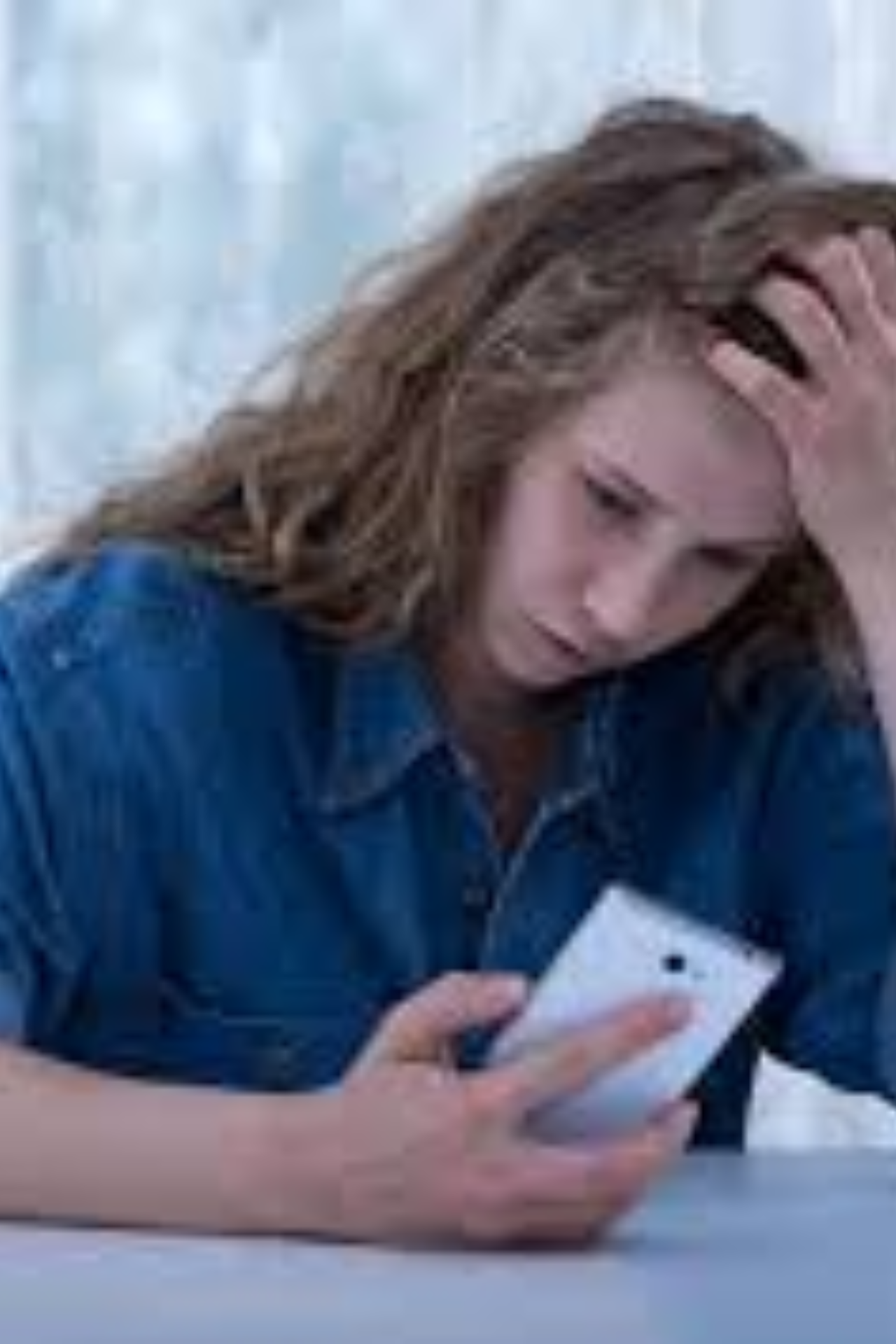 Ciberbullying: ¿qué es y se debería limitar en redes?